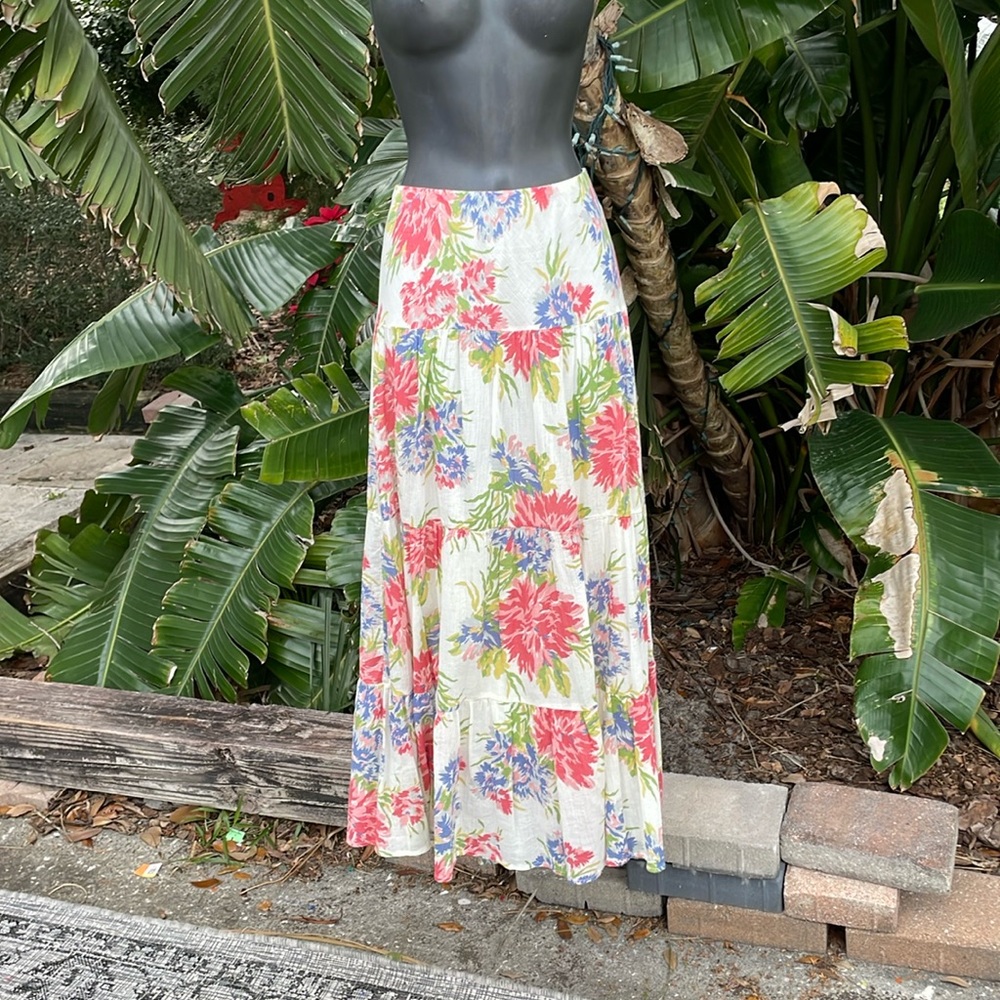 Ralph Lauren chops, floral, tiered skirt